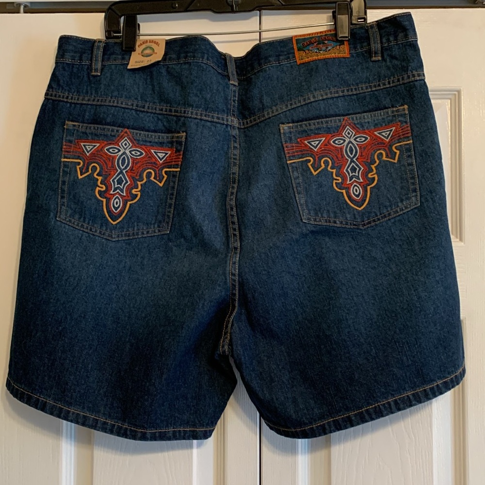 FREE WITH PURCHASE****** Paris Angel Jean shorts, size 22, NWT